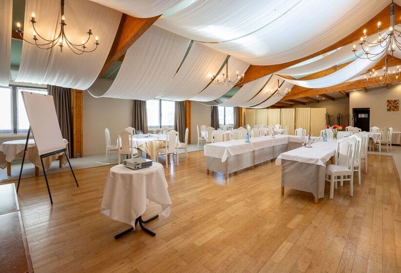 호텔 Best Western Le Relais De Laguiole Hôtel & Spa