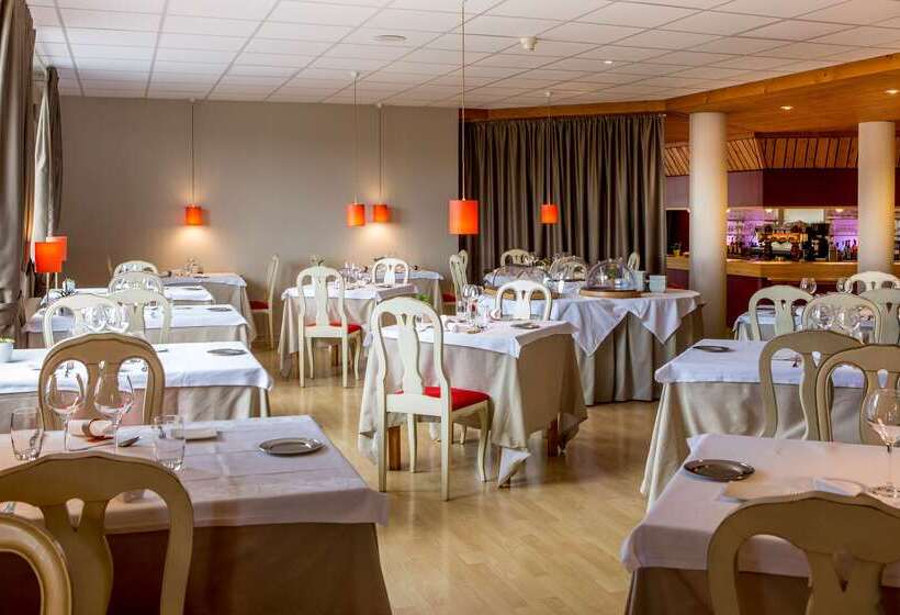 호텔 Best Western Le Relais De Laguiole Hôtel & Spa