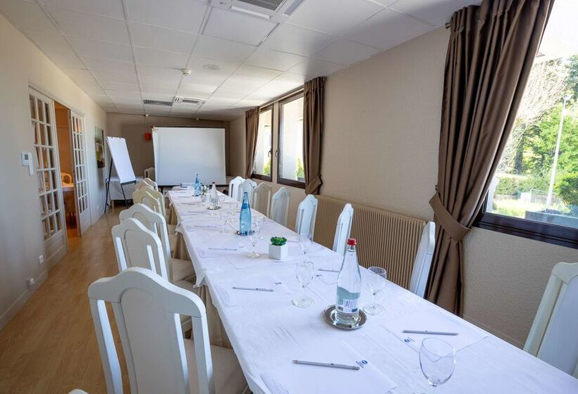 호텔 Best Western Le Relais De Laguiole Hôtel & Spa