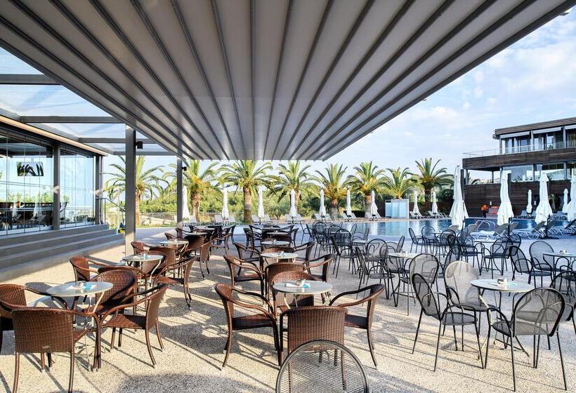 בית מלון כפרי Blue Dolphin