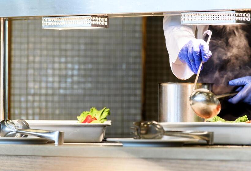 בית מלון כפרי Blue Dolphin