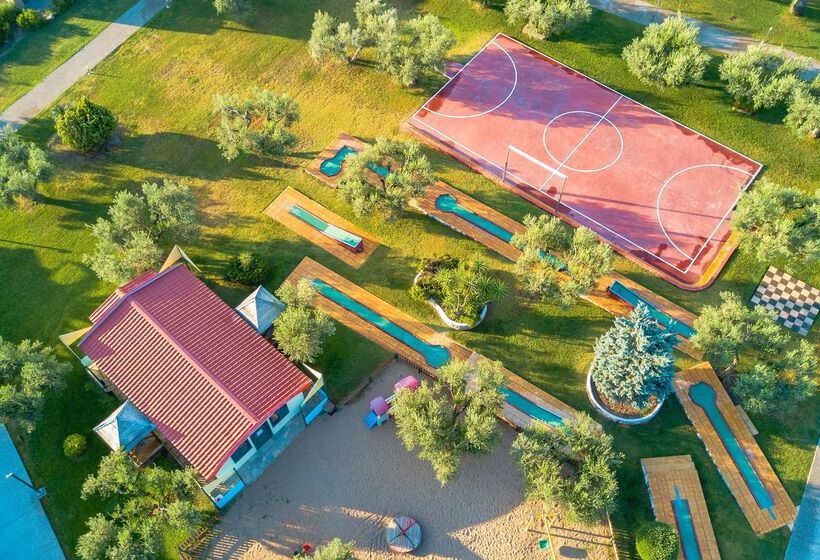 בית מלון כפרי Blue Dolphin