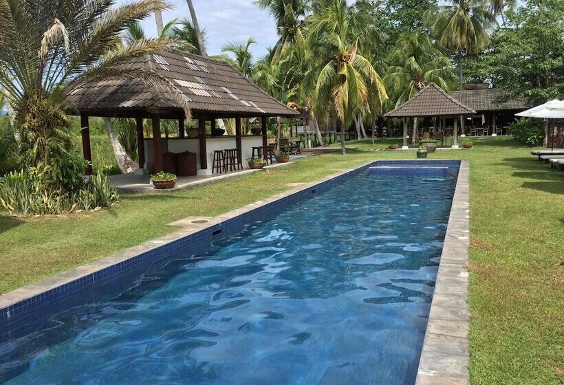 هتل Bon Ton Resort Langkawi