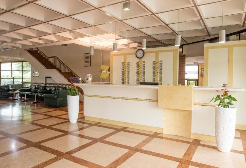 فندق Cangrande Di Soave