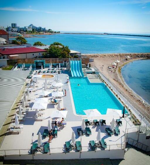 فندق Carmen Azzuro