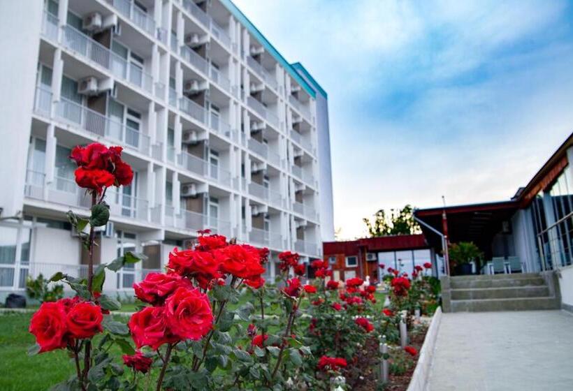 فندق Carmen Azzuro