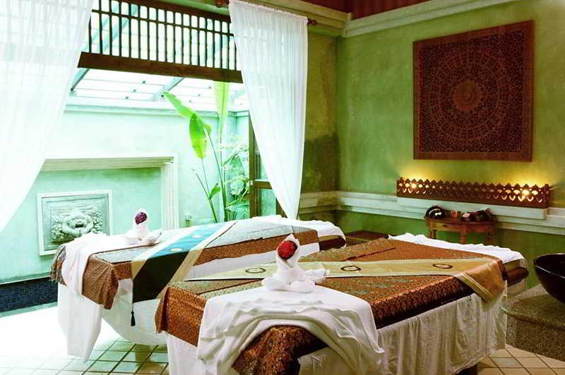 ホテル Circle Phuket Resort and Spa