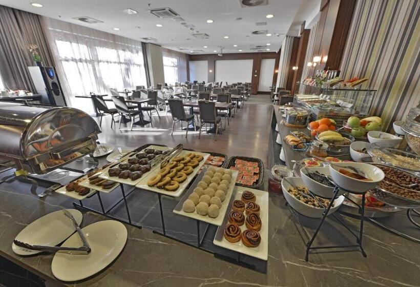 בית מלון כפרי City Inn