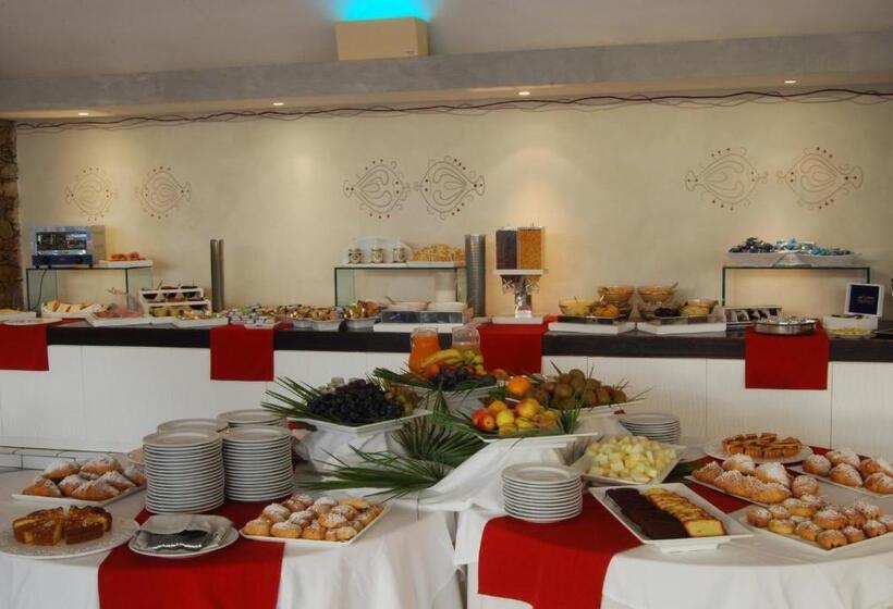 Unahotels Club Hotel Ancora