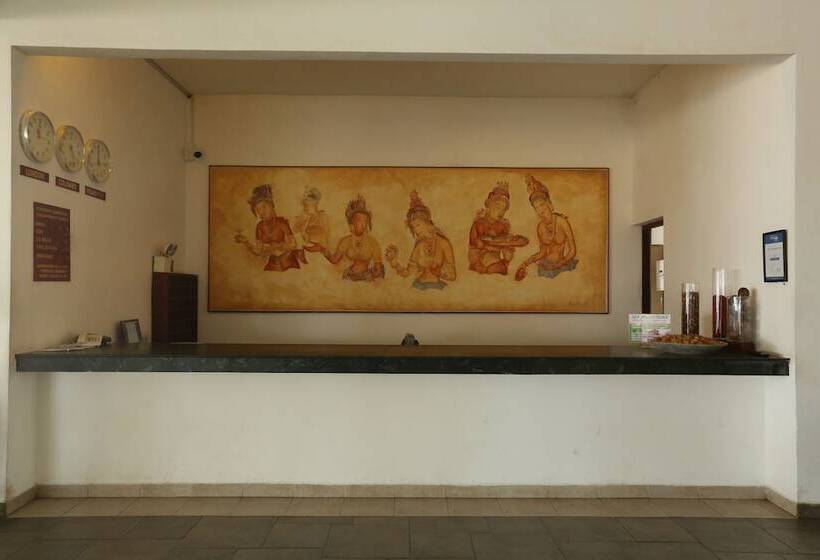 Отель Club Koggala Village