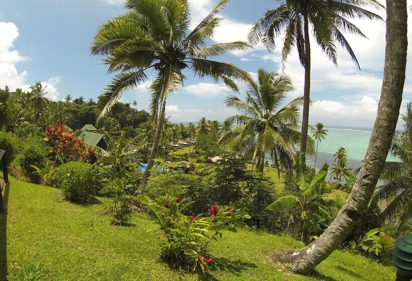 Отель Crusoe's Retreat