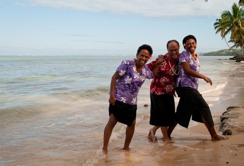 Отель Crusoe's Retreat