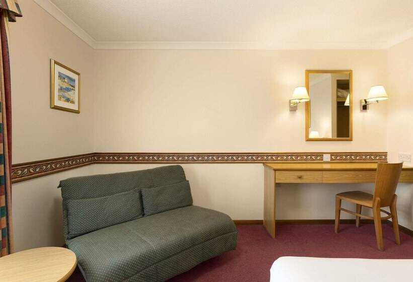 هتل Days Inn Leicester Forest East M1