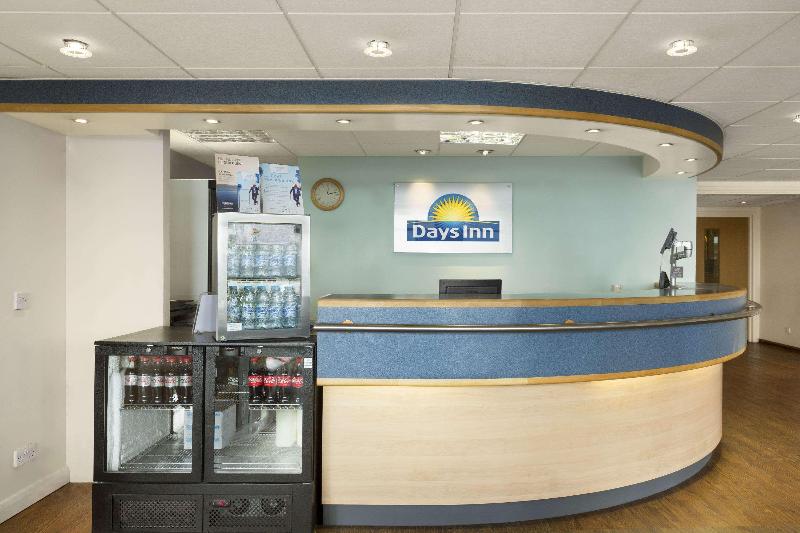 בית מלון כפרי Days Inn Leicester Forest East M1