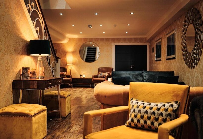 فندق De Normandie