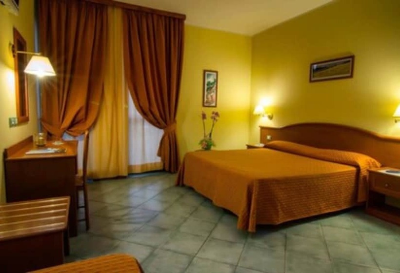 בית מלון כפרי Degli Amici