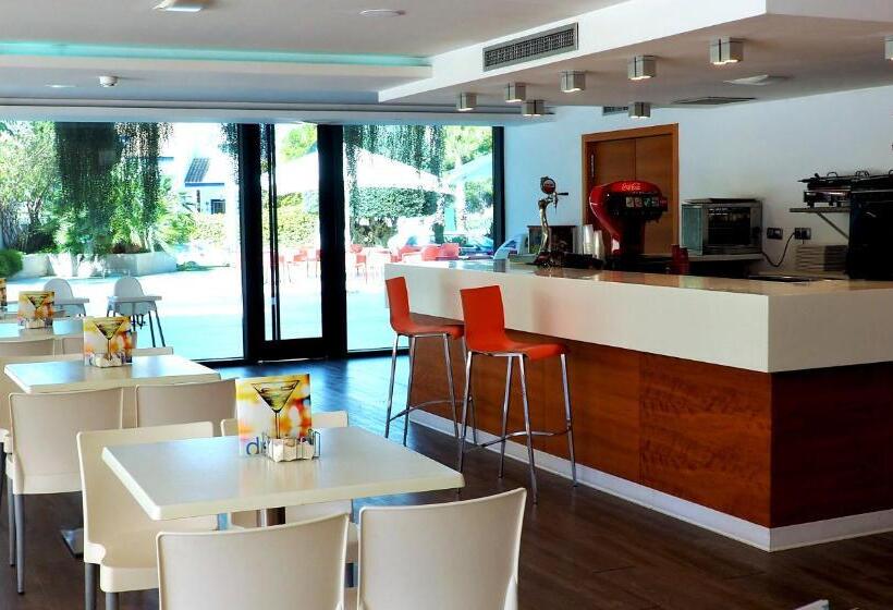 ホテル Deloix 4 Sup