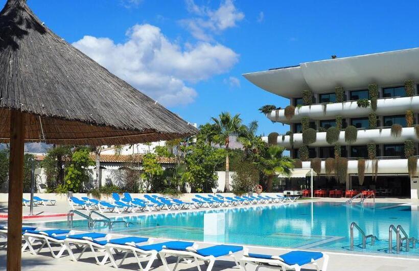 ホテル Deloix 4 Sup