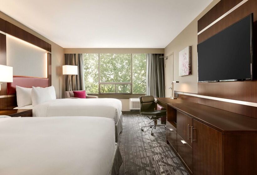 ホテル Doubletree By Hilton Toronto Airport West