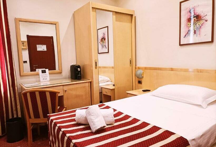 酒店 Fiorella Milano