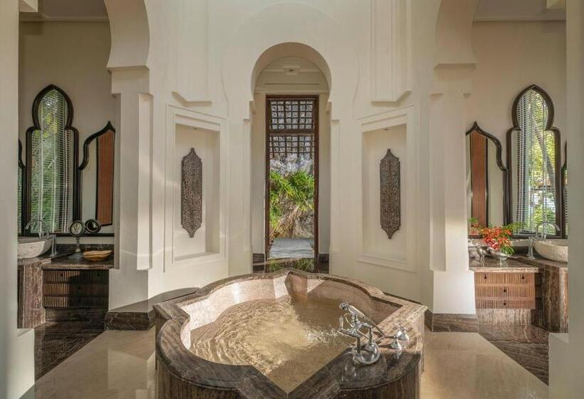 فندق Four Seasons Resort Langkawi