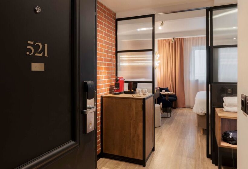 فندق Golden Tulip Paris Cdg Airport – Villepinte