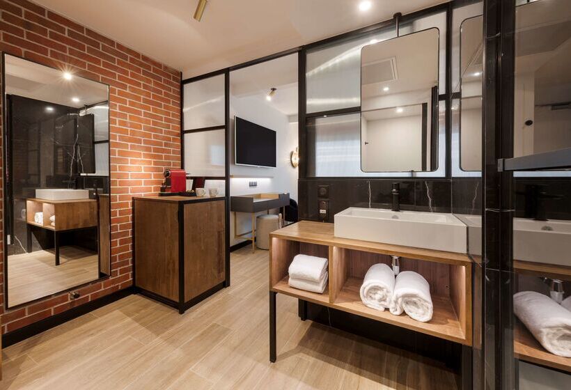 فندق Golden Tulip Paris Cdg Airport – Villepinte