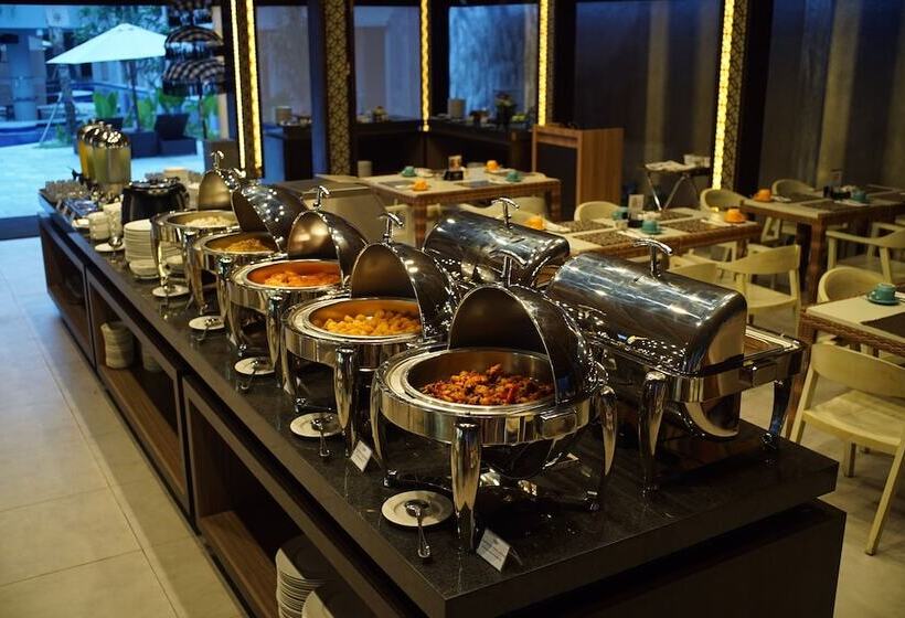 酒店 Grand Barong Resort