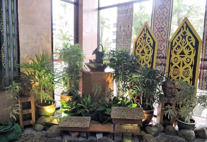 ホテル Grand Continental Kuching