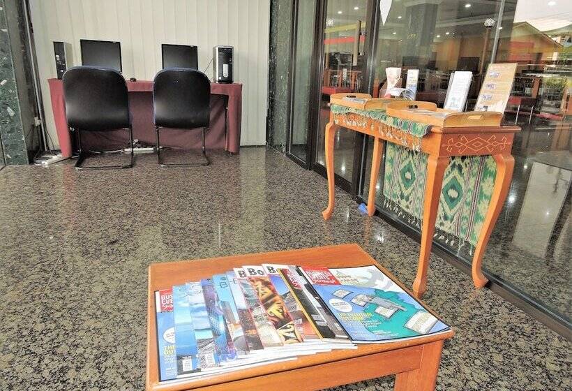 ホテル Grand Continental Kuching