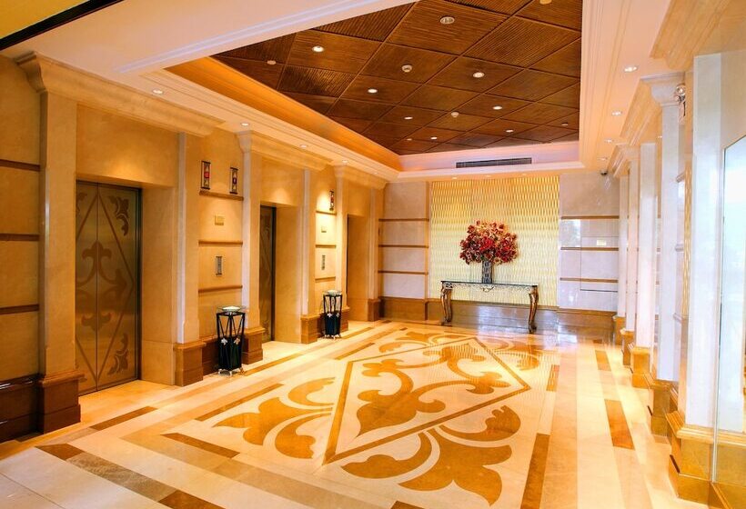 호텔 Grand International