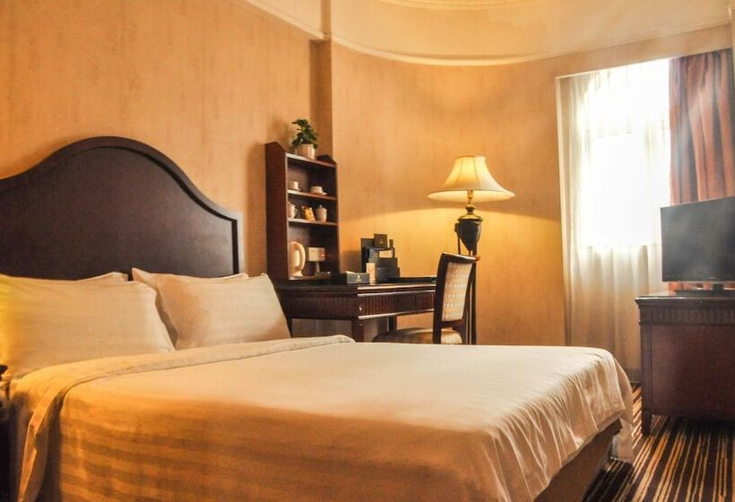 Grand Palace Hotel   Grand Hotel Management Group