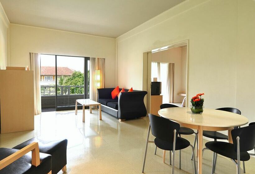 فندق Aloft Bali Kuta Beachwalk