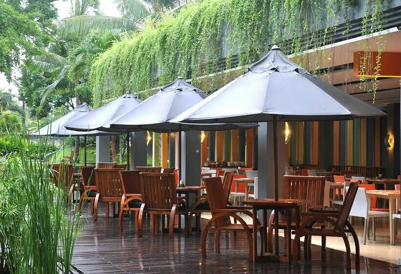 فندق Aloft Bali Kuta Beachwalk