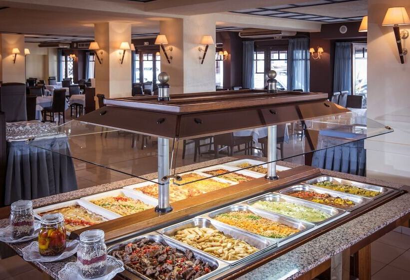 בית מלון כפרי Hersonissos Palace