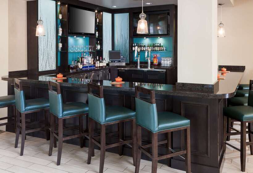 فندق Hilton Garden Inn Rockaway