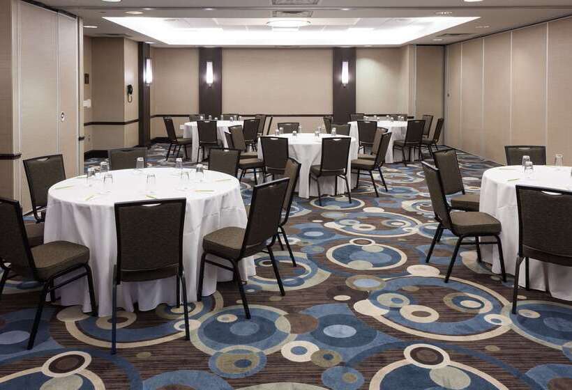 فندق Hilton Garden Inn Rockaway