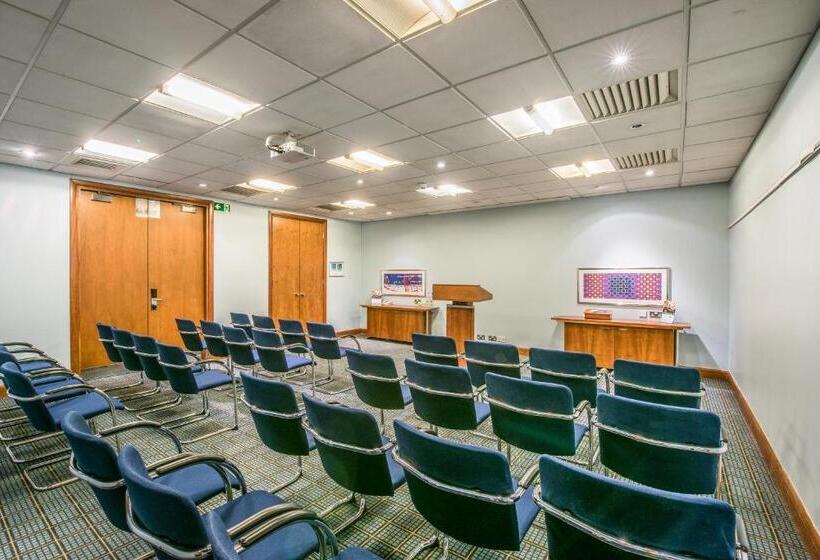 Hotel Holiday Inn Cambridge, An Ihg