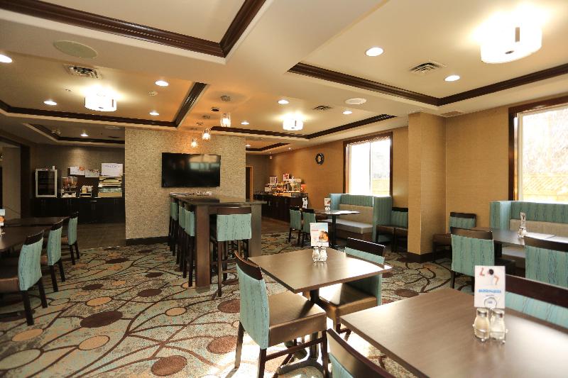 Holiday Inn Express Hotel & Suites Vernon, An Ihg