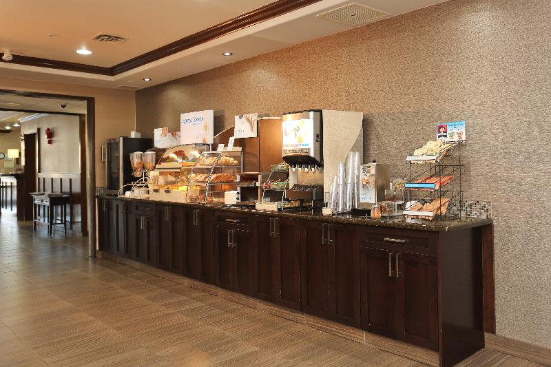 Holiday Inn Express Hotel & Suites Vernon, An Ihg