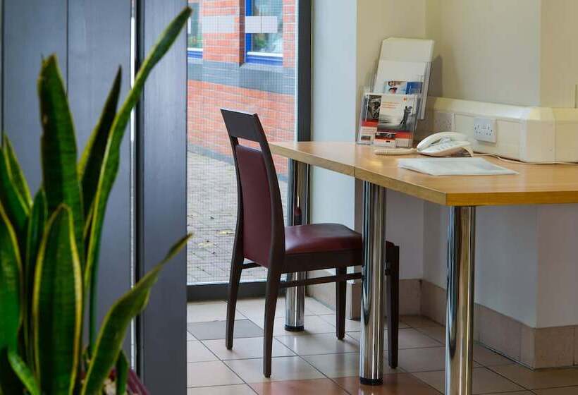 酒店 Holiday Inn Express Droitwich Spa, An Ihg