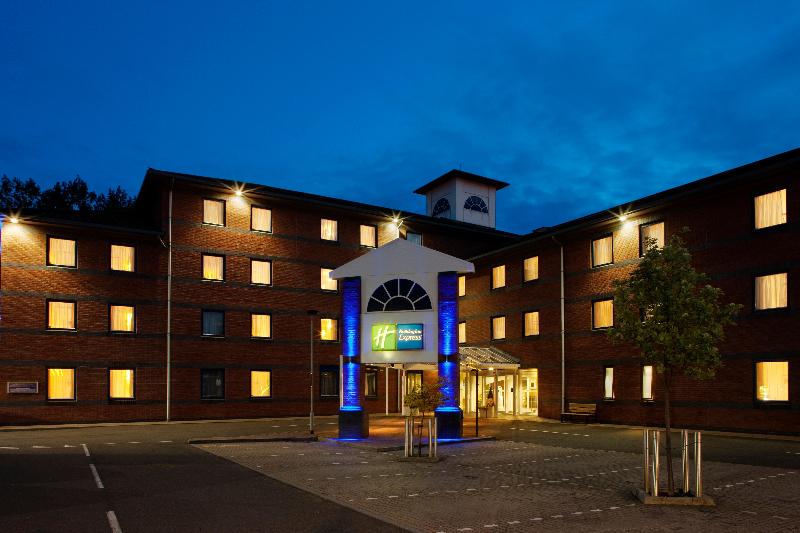 酒店 Holiday Inn Express Droitwich Spa, An Ihg