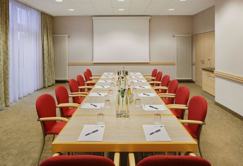 酒店 Holiday Inn Express Düsseldorf   City North, An Ihg