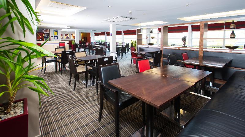 ホテル Holiday Inn Express Milton Keynes, An Ihg