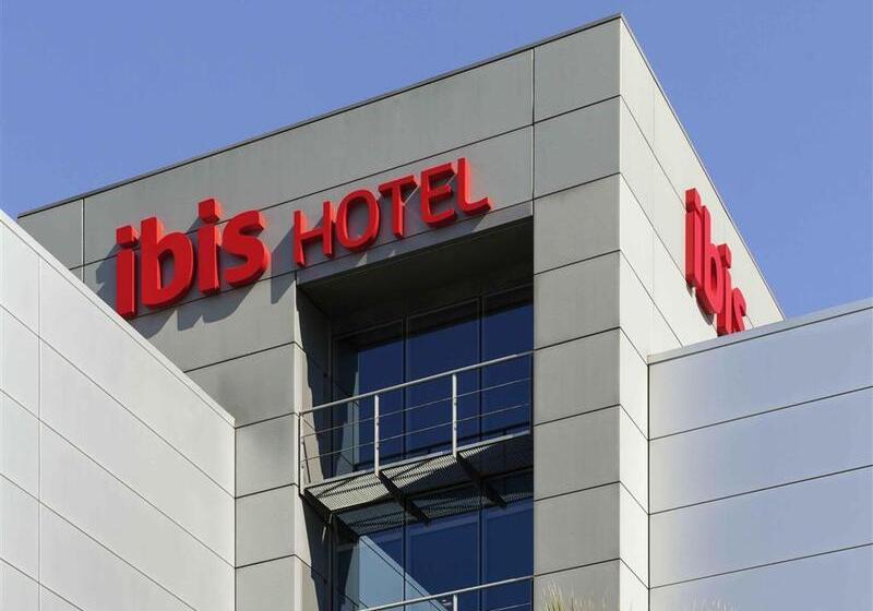 فندق Ibis Valencia Bonaire Aeropuerto