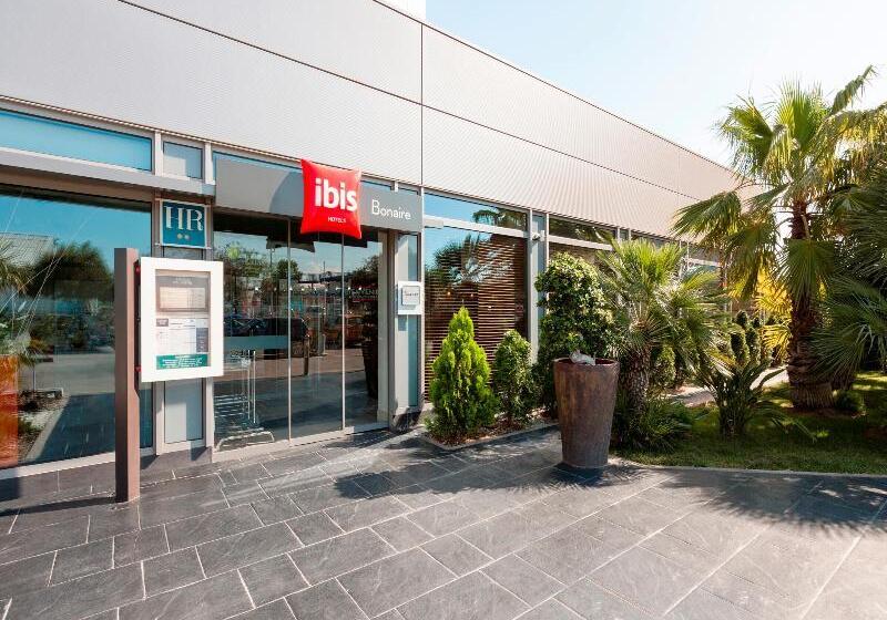 فندق Ibis Valencia Bonaire Aeropuerto