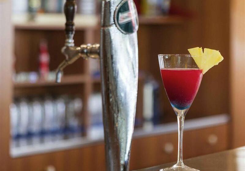 فندق Ibis Valencia Bonaire Aeropuerto