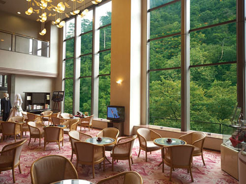 Отель Royal Yamanaka Onsen Kajikaso