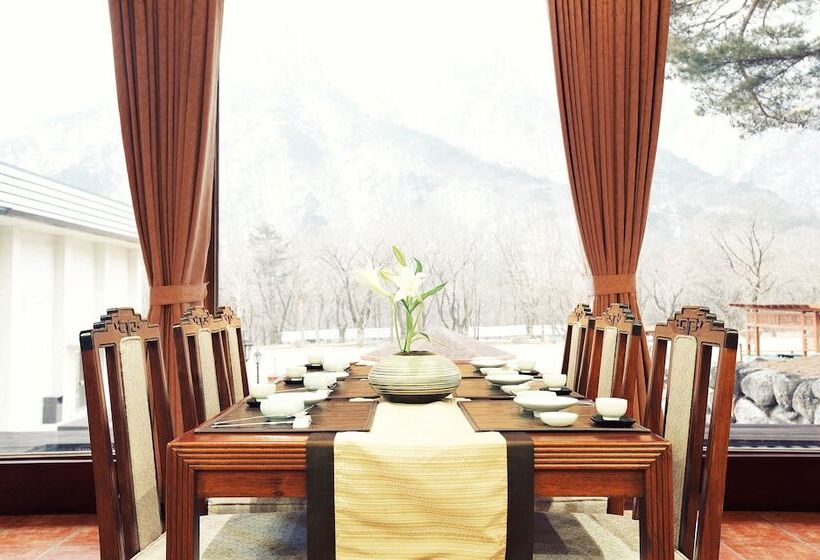 Kensingtonhotel Seorak