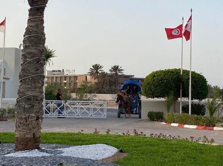 هتل Le Petit Palais Djerba & Spa